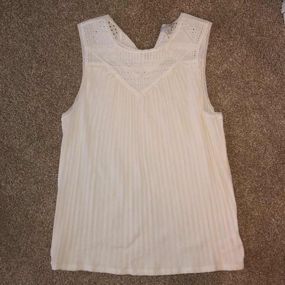 Lucky Brand, size M white Sleeveless top. Like new